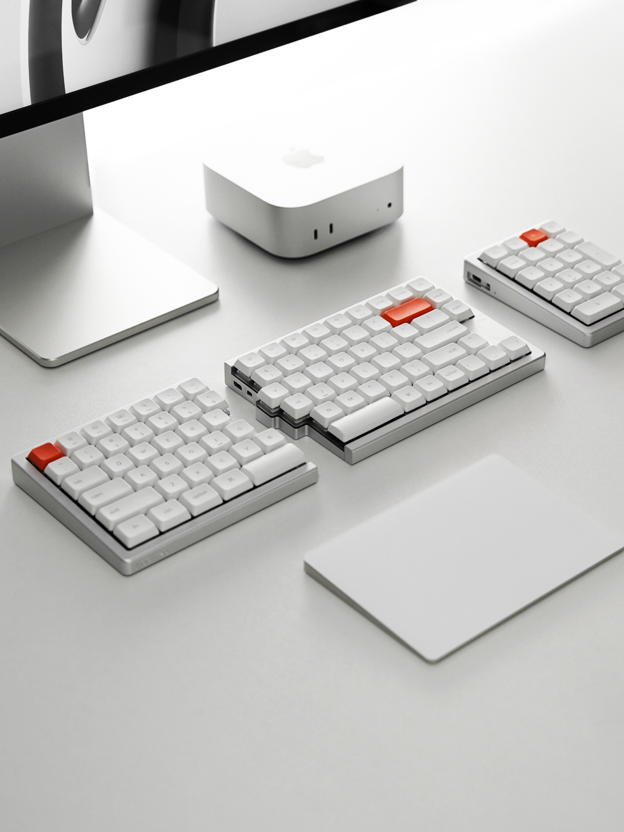 NocFree | Ergonomic Split Wireless Mechanical Keyboards