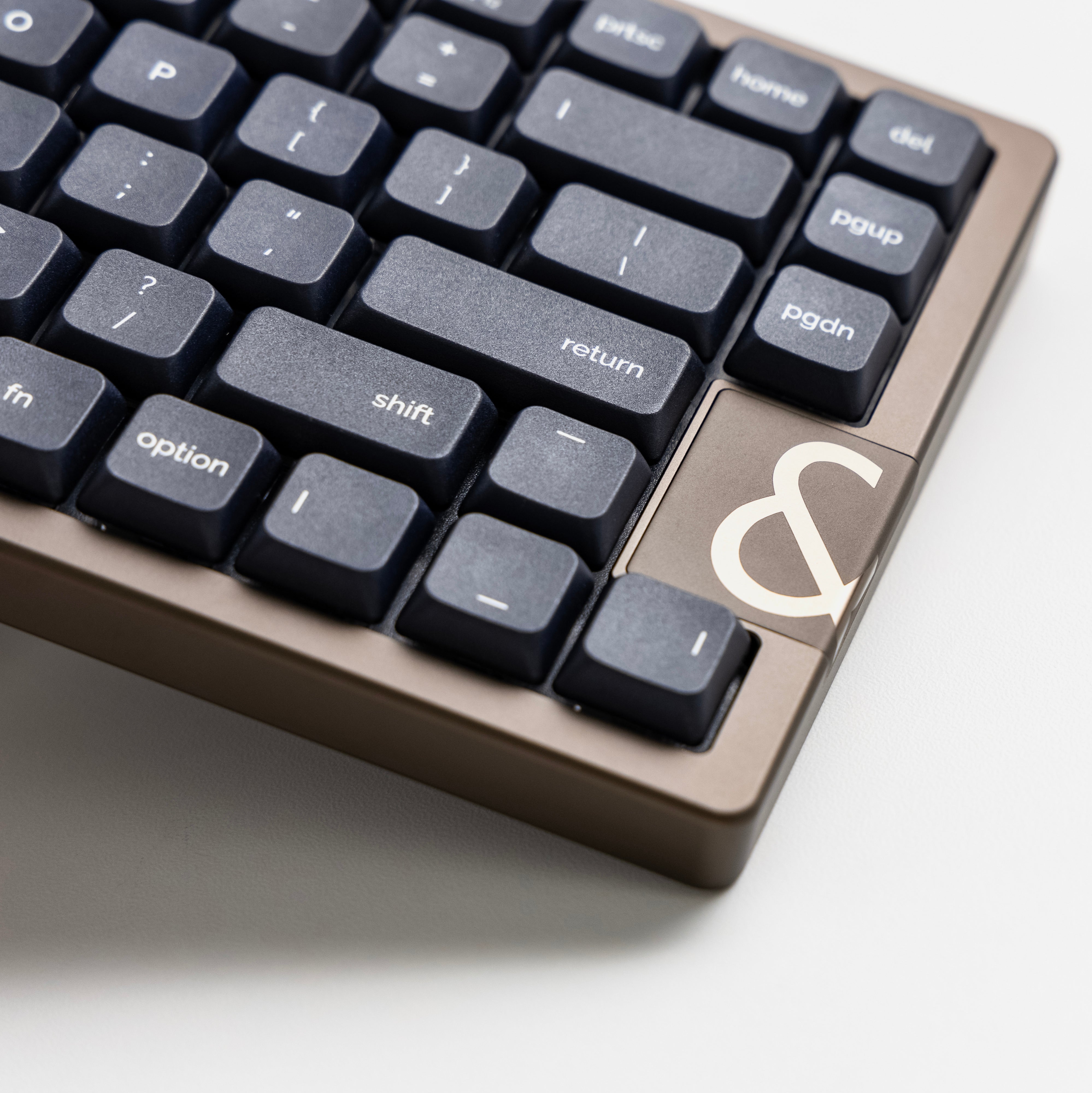 layout-ansi layout-iso color-dark-gold
